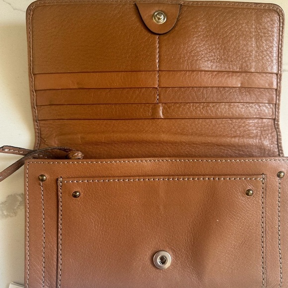 Chloe Paddington Leather Wallet - Picture 6 of 7